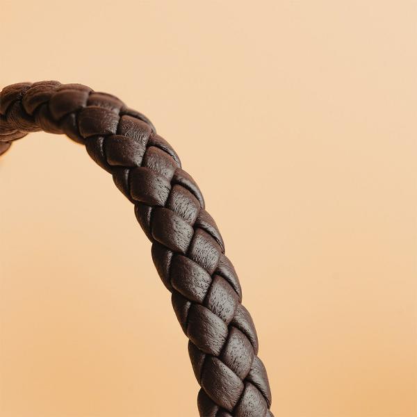 Einzelnes braunes italienisches Nappalederarmband mit versilberter Oberfläche - Una Brown